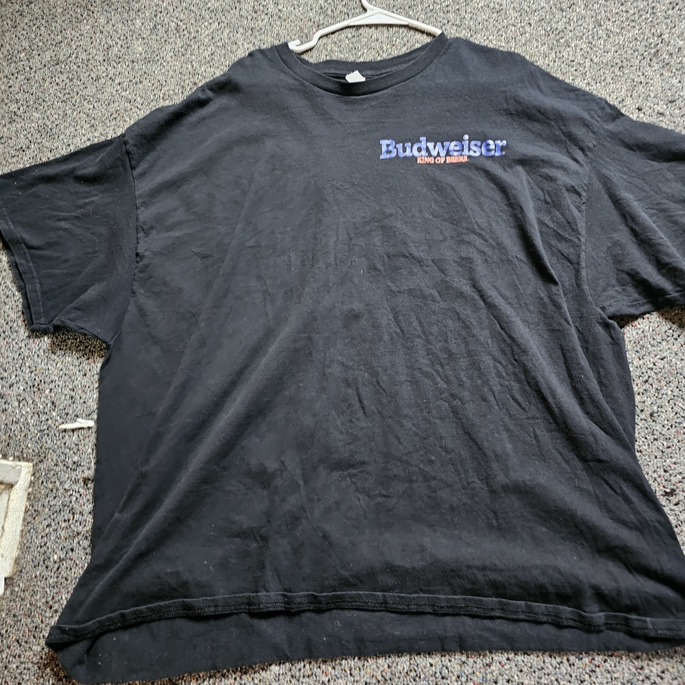 Gildan Black Tee with Red and Blue Graphic Logo - Picture 2 of 4